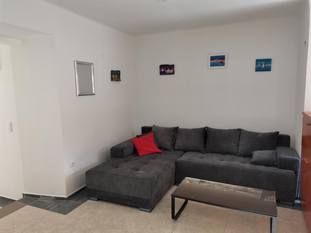 Diana Rooms And Apartment Split Exterior foto